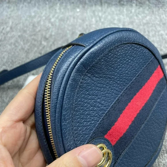 100% Authentic Gucci Leather Round Backpack 499-110324 - Picture 9 of 13